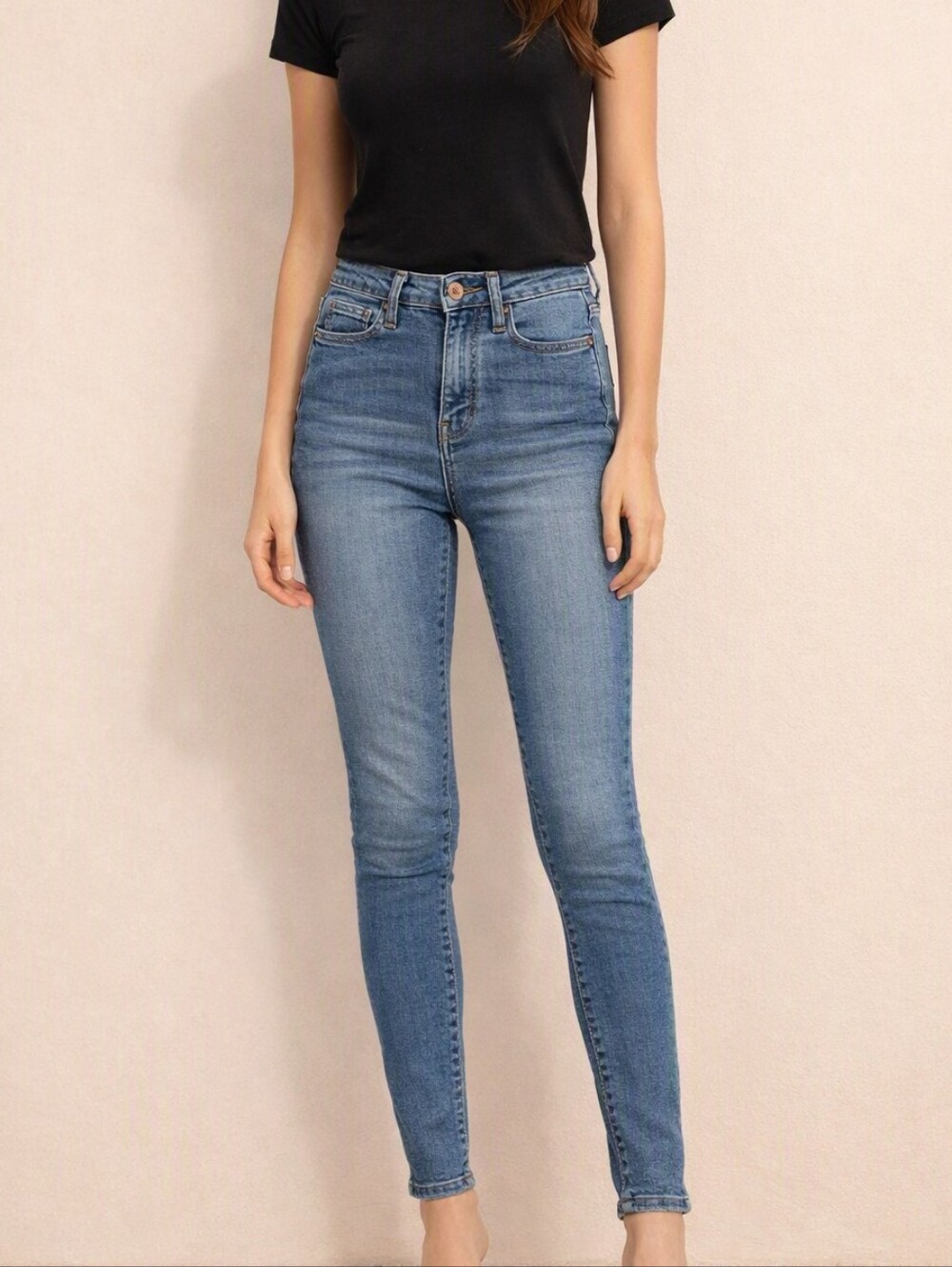 Forever 21 High-Rise Skinny Jeans - Medium Blue
